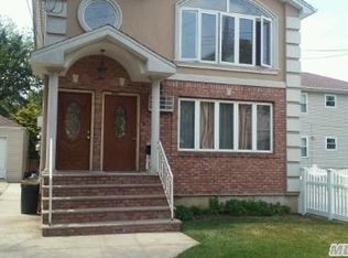 14754 Edgewood St, Rosedale, NY 11422