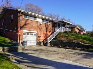 919 Forsythe Rd, Carnegie, PA 15106