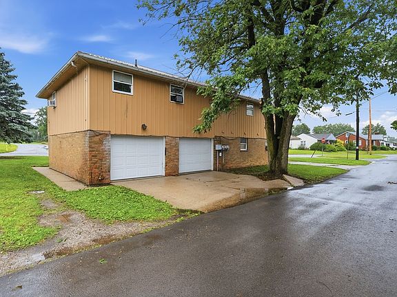 3rd image of 1120 Hopley Ave