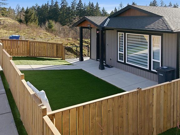 2nd image of 917 Old Victoria Rd