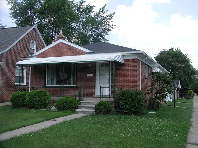 1st image of 15104 Euclid Ave