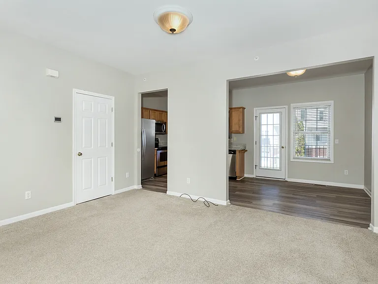 788 Eagle Dr — Photo 15