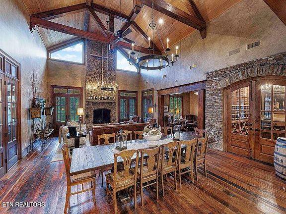 9th image of this home