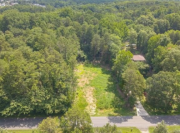 5th image of 1532 Breezewood Dr