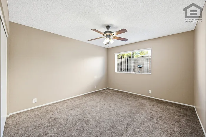 7202 W Corrine Dr — Photo 38