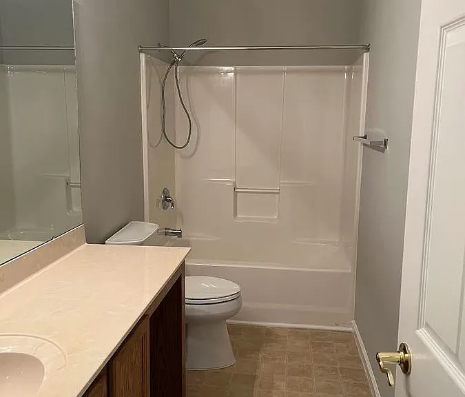 242 Highland Golf Dr — Photo 8