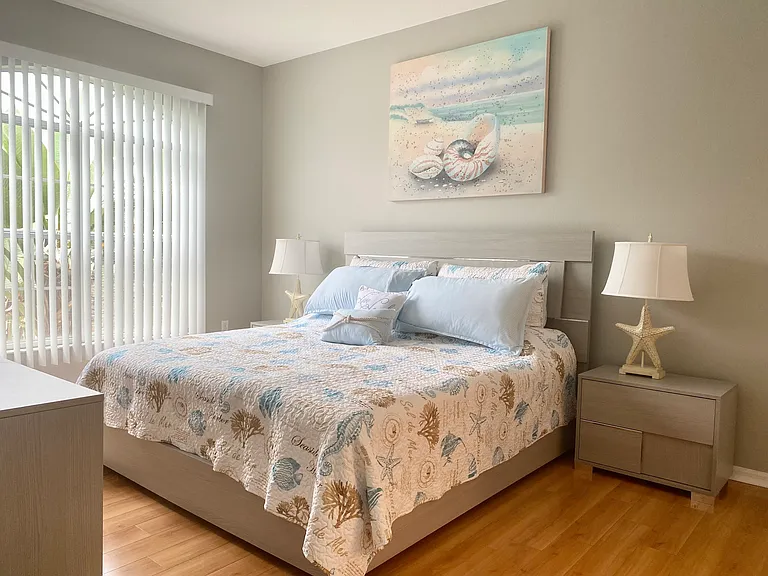 1104 Gondola Park Dr — Photo 4