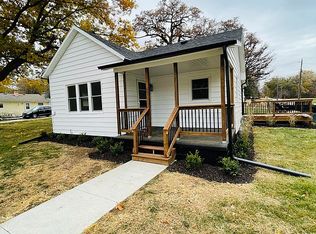 102 Glen Ave, Logan, IA 51546