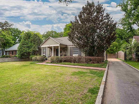 2nd image of 3358 Highland Park Pl