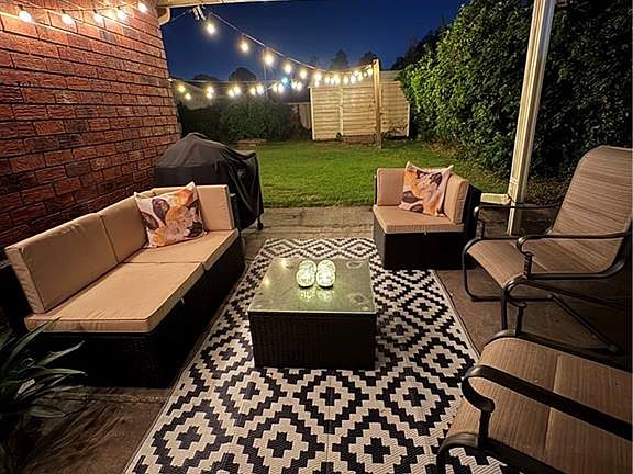 2nd image of 1720 N Bengal Rd