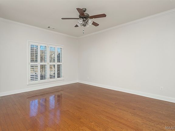 4th image of 5540 Ash Grove Cir