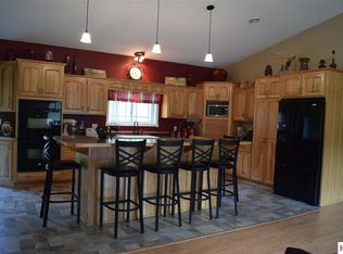 36240 Merryview Rd, Nashwauk, MN 55769