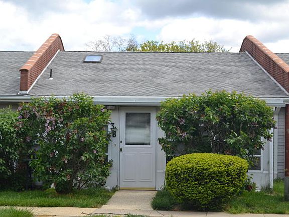 2nd image of 38 Skyline Dr