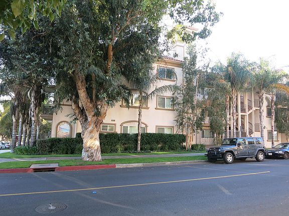 2nd image of 565 E San Jose Ave APT 305