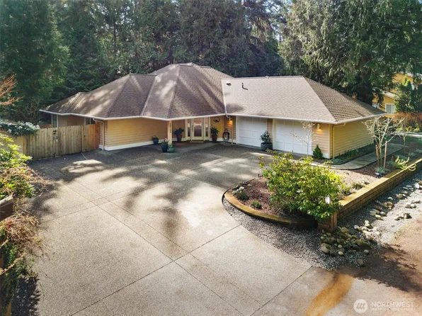 26702 Ohio Avenue NE, Kingston, WA 98346