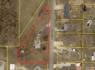 423 Indiana St, Windsor, MO 65360