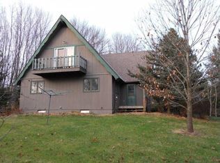 W4145 Woodview Trc, East Troy, WI 53120