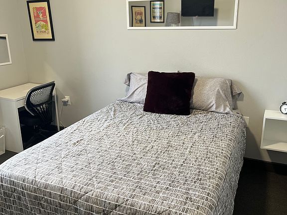 2nd image of 1115 W 1st Ave #300-312