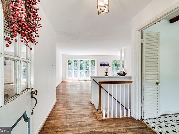 5th image of 6541 Sulky Ln