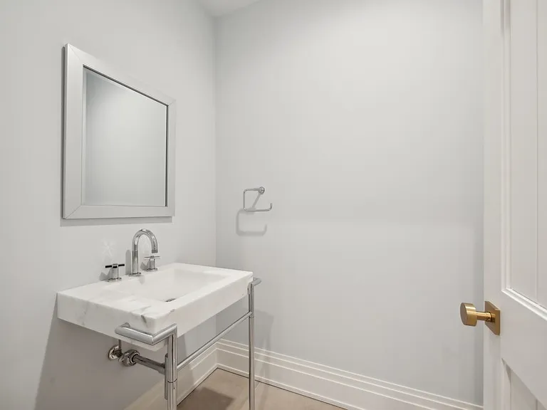 82 Rosko Ln — Photo 40