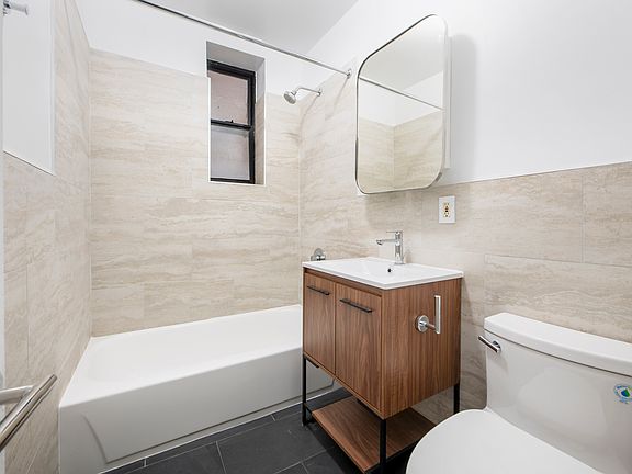 5th image of 36 Saint Marks Pl APT 5