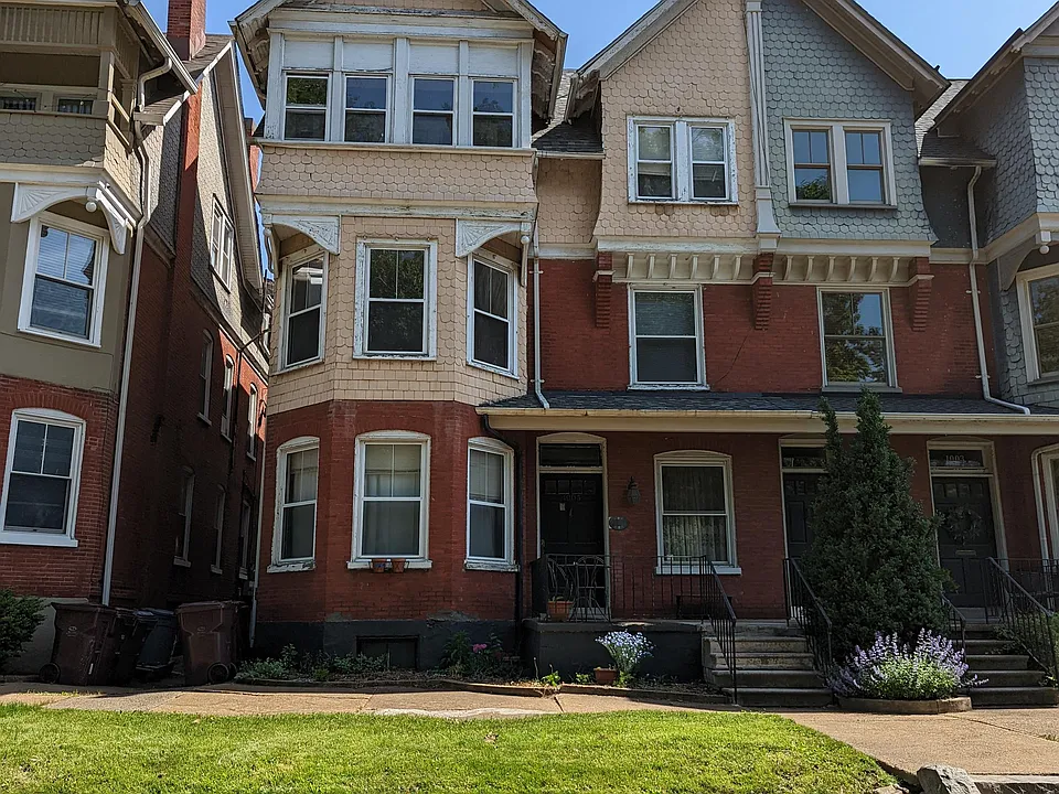 1005 Park Pl #2