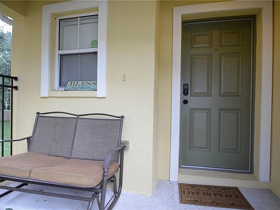 2nd image of 4595 Limerick Dr