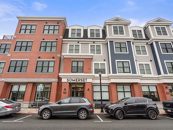 2nd image of 10 Somerset Ave #306