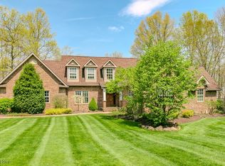 8075 Orchard Rd, Painesville, OH 44077