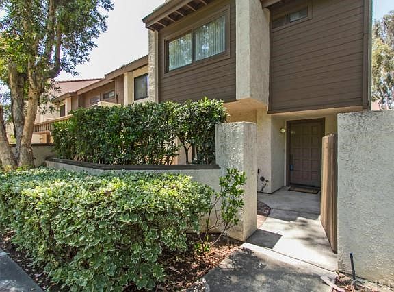 2nd image of 21500 Califa St Unit 131