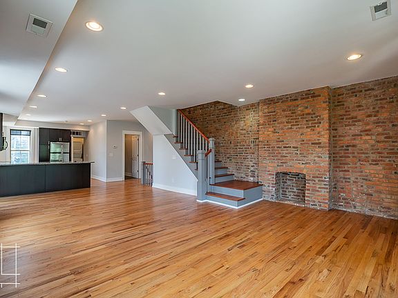 5th image of 1489 E Broad St #15.5