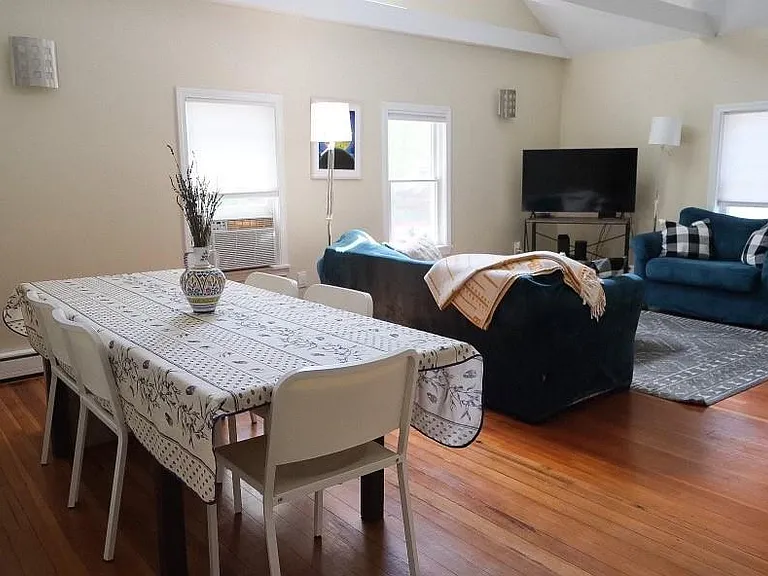 28 East St #2 — Photo 3