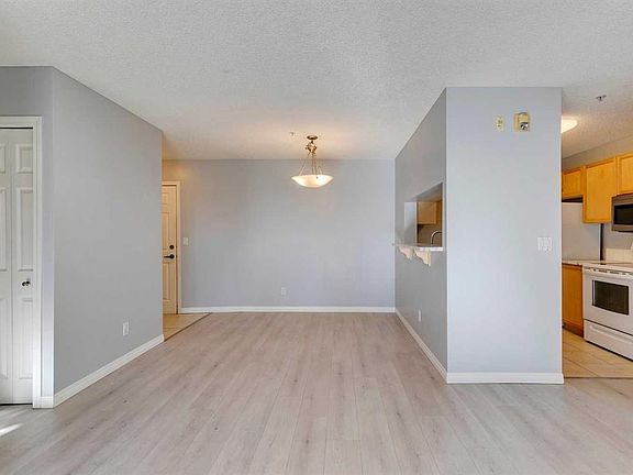 5th image of 2022 S Canyon Meadows Dr SE #119