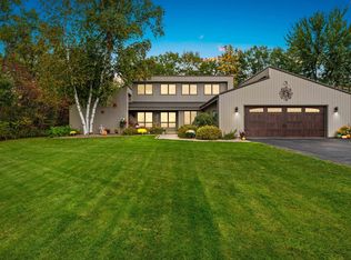 N5938 Wolf River Rd, Shawano, WI 54166