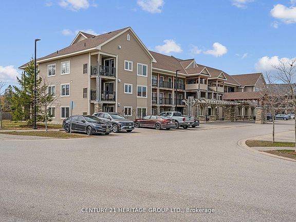 2nd image of 2 Anchorage Cres #200