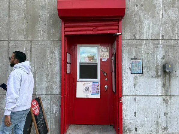 266 Stagg Street image 12 of 12