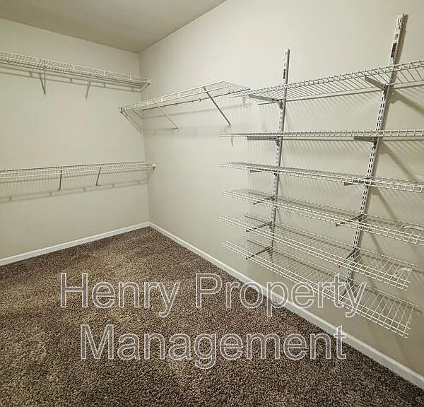 104 Back Woods Cir — Photo 7
