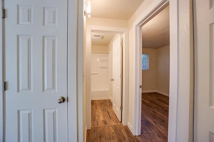 932 Simons St #932 — Photo 11