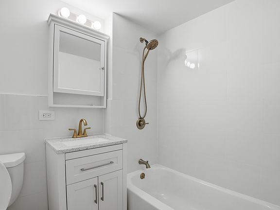 5th image of 3044 3rd Ave APT 6F
