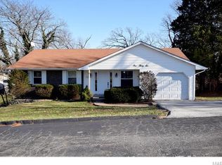 136 Ron De Le Dr, Arnold, MO 63010