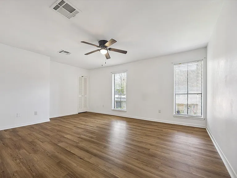 6645 Wanda Ln — Photo 34