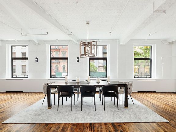 3rd image of 130 W 24th St APT 2A