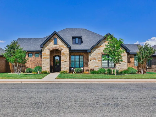 907 Buckingham Ave, Wolfforth, TX 79382