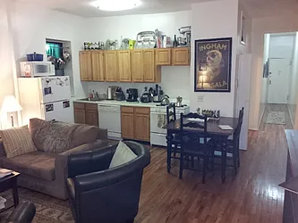 Rented by ZealEstate Group Inc