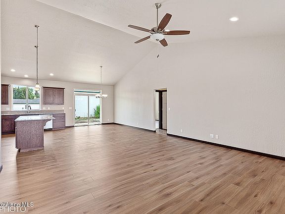 3rd image of 4500 E Davin Dr