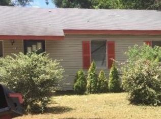 1135 Marshall St, Greenville, MS 38701