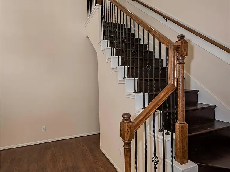 5503 Casa Mila Dr — Photo 4