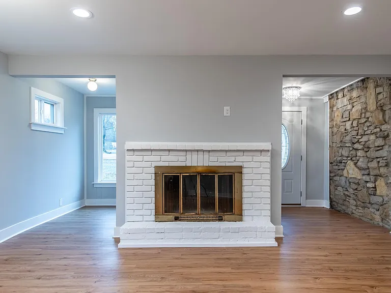 3823 Saunders Ave — Photo 11