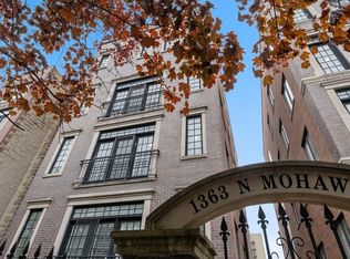 1363 N Mohawk St APT 2, Chicago, IL 60610