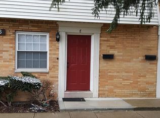 1746 Pine Tree St S #1746, Columbus, OH 43229